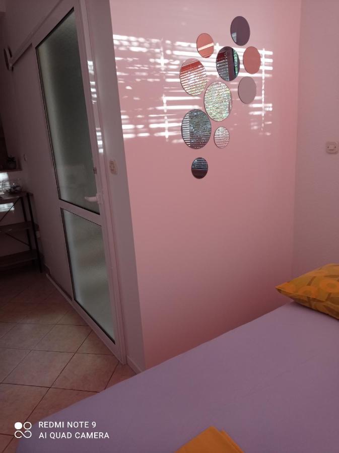 Apartments Nina M Baska Voda Luaran gambar