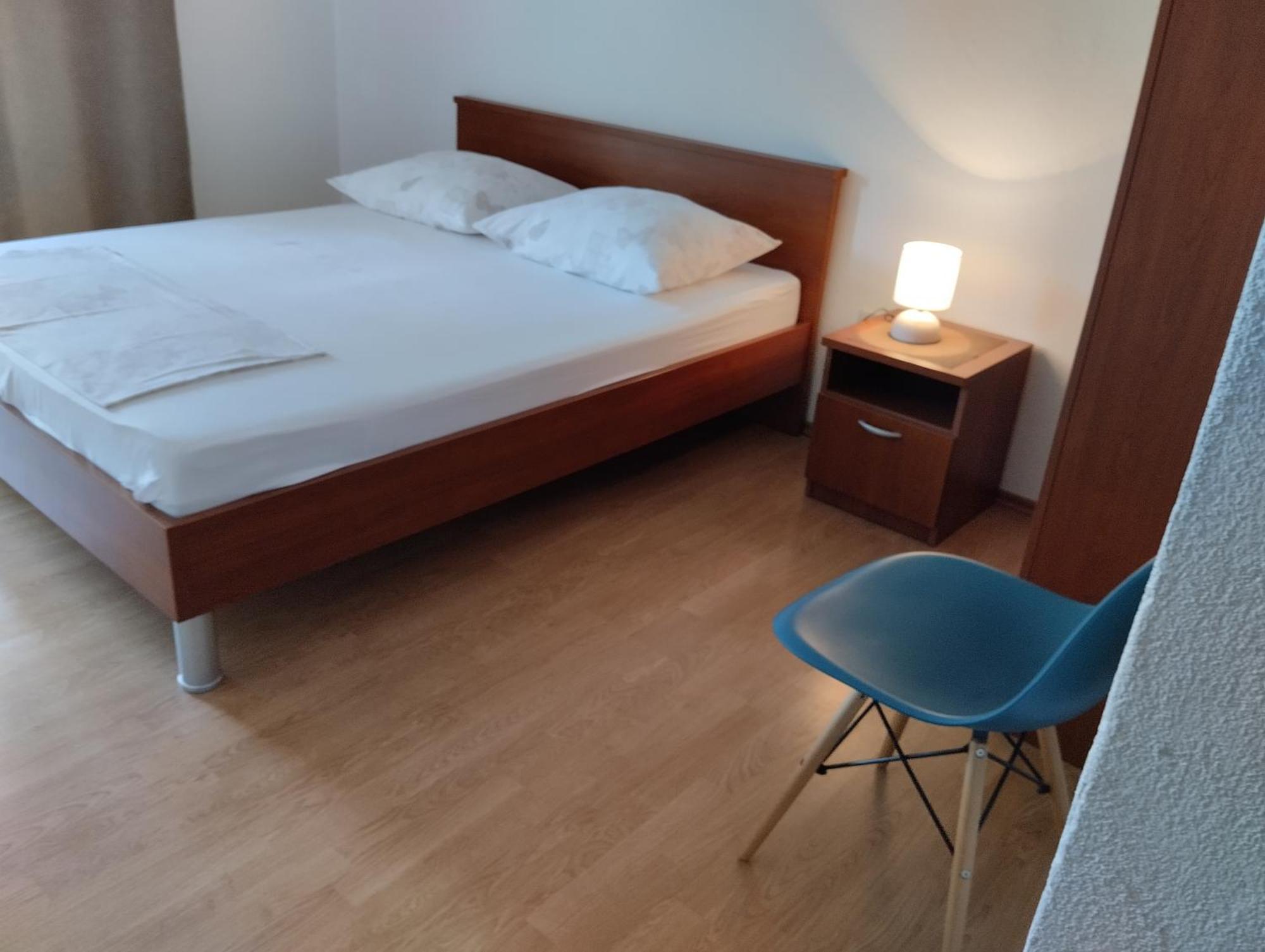 Apartments Nina M Baska Voda Bilik gambar