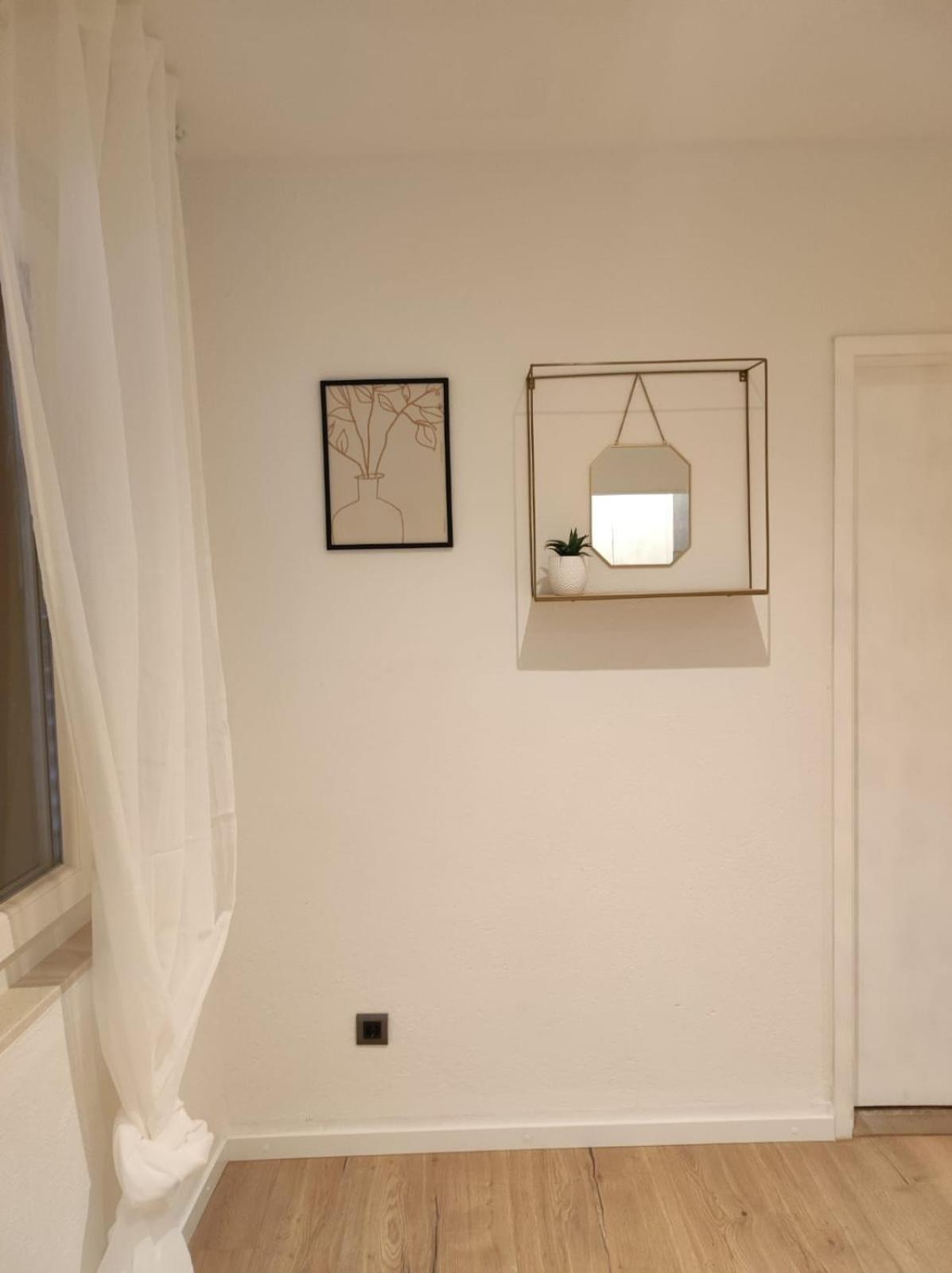Apartments Nina M Baska Voda Luaran gambar